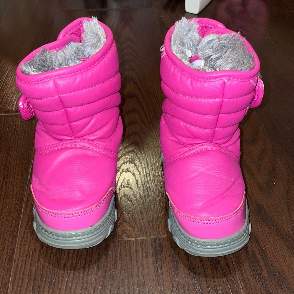 Khombu fur lined pink toddler snow boots